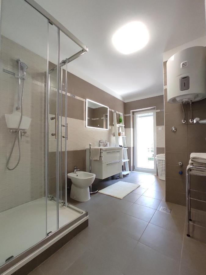 Apartments With A Parking Space Rijeka - 18146 Ngoại thất bức ảnh