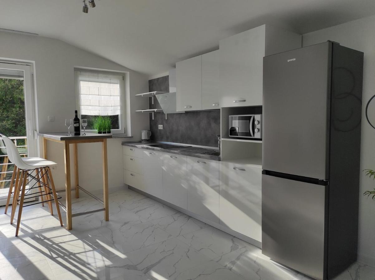 Apartments With A Parking Space Rijeka - 18146 Ngoại thất bức ảnh
