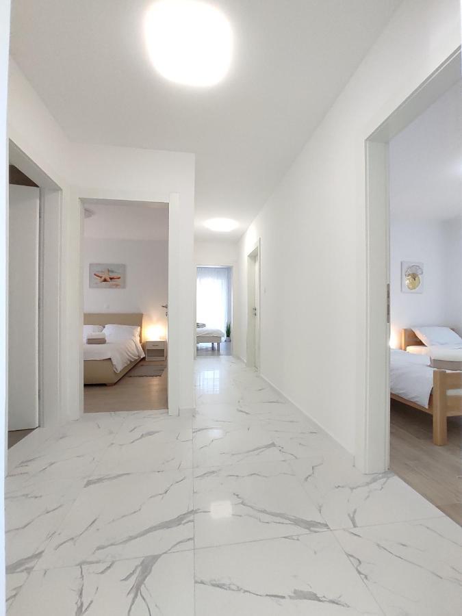 Apartments With A Parking Space Rijeka - 18146 Ngoại thất bức ảnh